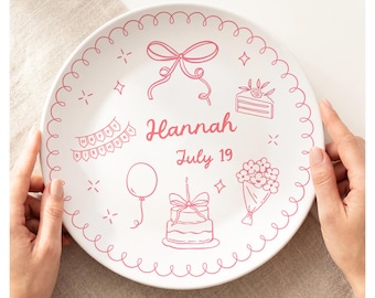 Prato de aniversário personalizado: design artístico em estilo doodle, lembrança especial.