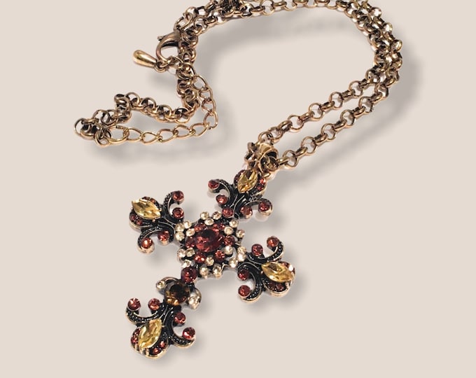 The Wynonna Cross Necklace main image 1