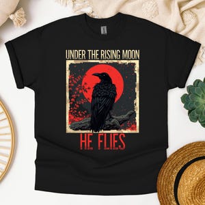 Vintage Raven Shirt - Japanese Crow Graphic Tee - Gothic Bird Lover T-Shirt - Dark Academia Aesthetic