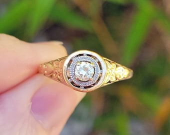 Vintage 14K gold .16 ct diamond filigree solitaire ring, size 6.5