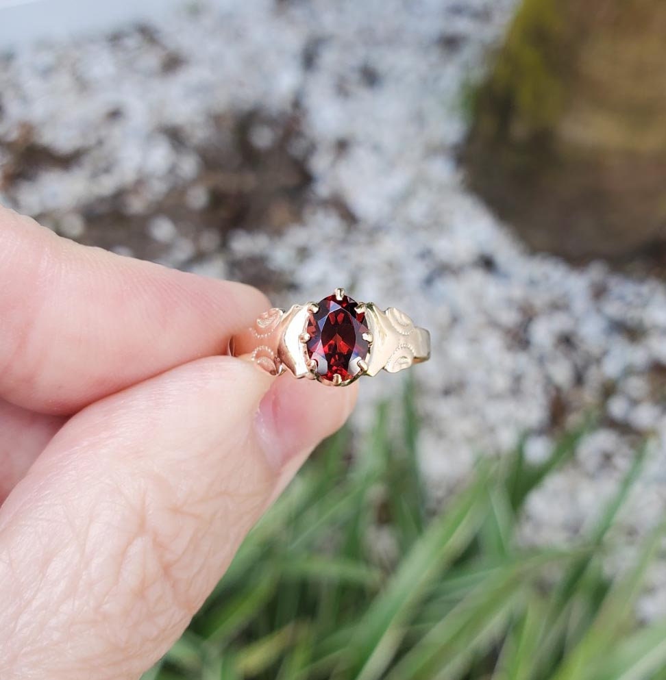 Antique Victorian 10k rose gold garnet solitaire ring with | Etsy