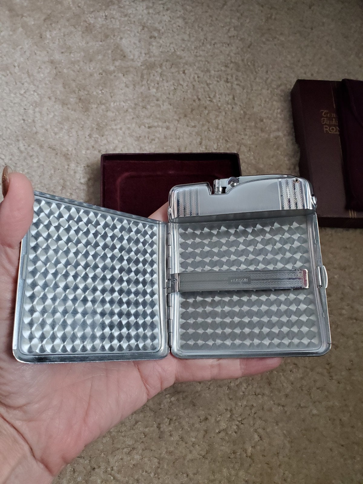 Vintage Cigarette Case With Built In Lighter - 463939u