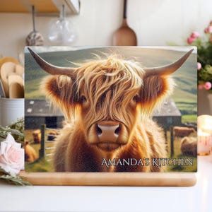 Personalized Highland Cow Glass Chopping Board: Kitchen Decor Gift