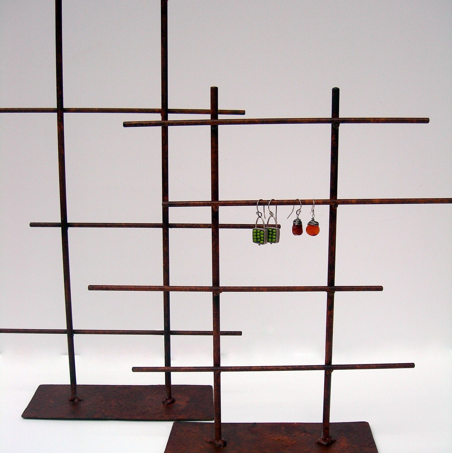 SHORT Rustic Metal Jewelry Display Rack - Etsy
