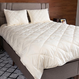 American and Canadian Sizes Organic Wool Duvet-Handmade Odorless Wool Duvet-Extra Warm Duvet-Customizable Duvet-King and Queen Size Organic