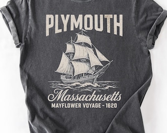 Plymouth Massachusetts T-Shirt, Mayflower Voyage 1620 Shirt, Vintage Thanksgiving History Tee, Pilgrim Heritage Distressed Unisex Top