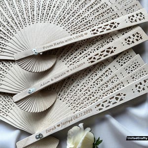 SandleWood Wedding Fans Favors Wedding Folding Fan Rustic Favor Custom Hand Fan Engraved Hand Fan Wood Handheld Fan Bulk Wedding Fans Guests
