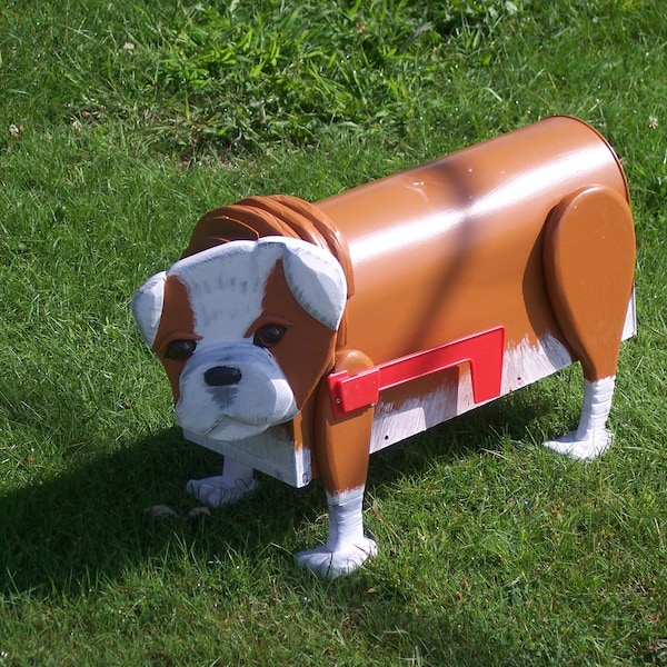 Bulldog puppy mail box, Bulldog Mailbox , pet lover gift, custom mailbox, dog yard decor, bulldog art, wooden mailbox, custom animal mailbox