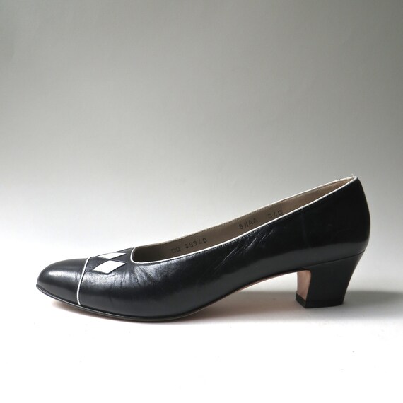 vintage Salvatore Ferragamo Black and White Leath… - image 5