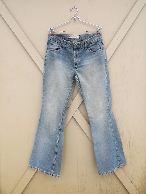 american eagle real flare jeans