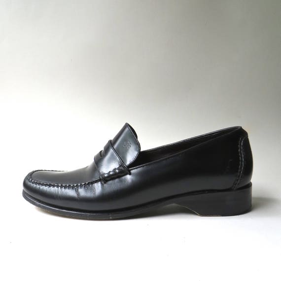 Cole Haan vintage Black Leather Penny Loafers Cole Haan Country Penny Loafers Professional Work Attire Preppy Hipster Casual Collegiate