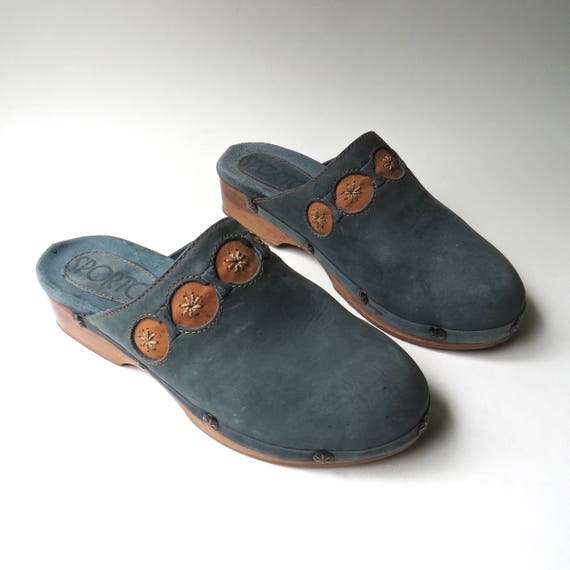 sporto suede clogs