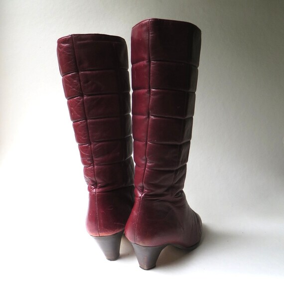 70s/80s vintage Etienne Aigner Quilted Burgundy L… - image 4