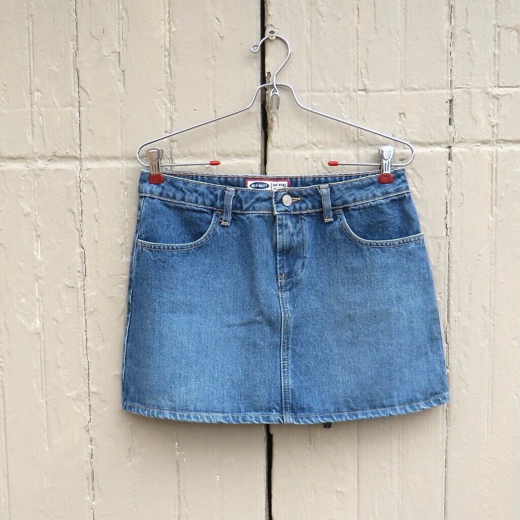 Hipster denim mini skirt discount