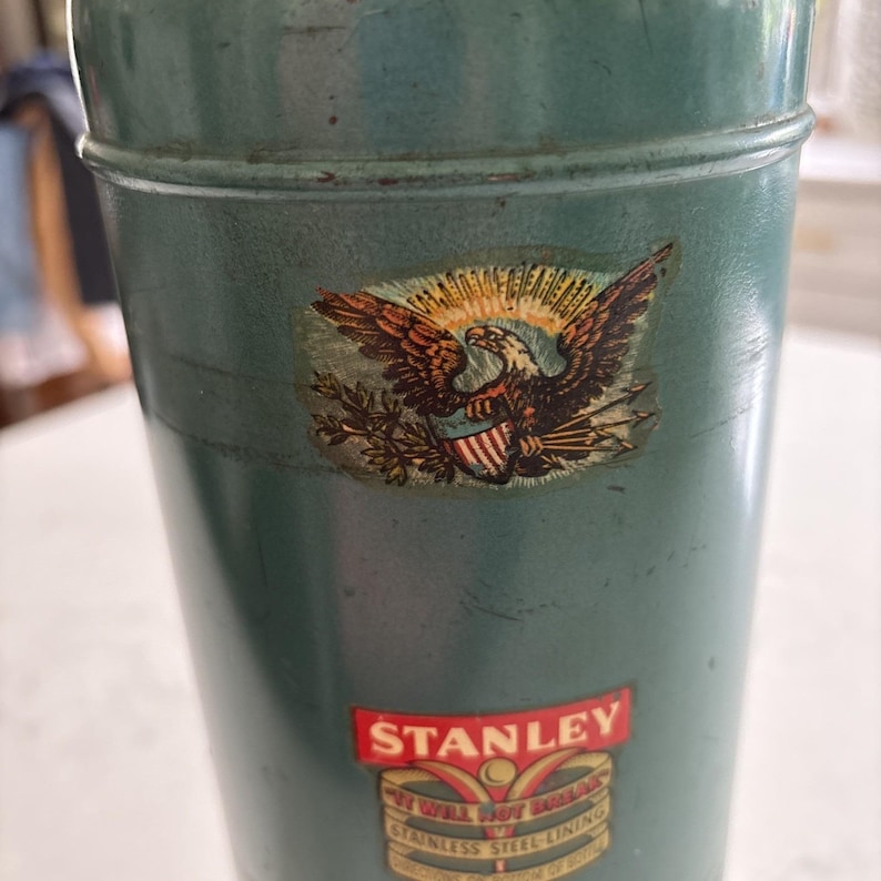 Vintage Stanley Super Vac Edelstahl gefüttert Thermoskanne USA N945 rotes Etikett Bild 7