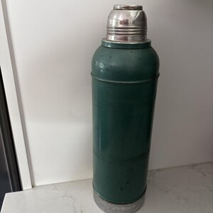 Vintage Stanley Super Vac Edelstahl gefüttert Thermoskanne USA N945 rotes Etikett Bild 3