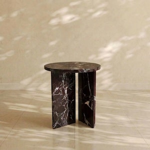 Rosso Levanto Marble Side Table – Sculptural Red Marble End Table, Round Cherry Marble Accent Table