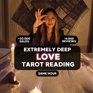 Könnte beinhalten: Eine Frau hält einen klaren Kristall, mit Textüberlagerung: "EXTREMELY DEEP LOVE TAROT READING" und "SAME HOUR". Das Bild enthält brennende Kerzen und den Text "+50.000 SALES" und "+8.000 REVIEWS".