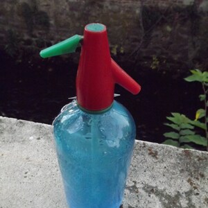 SALE Vintage Seltzer Bottle  Excelsior Bottling Works Newark, NJ Peacock Aqua  Turquoise Blue glass