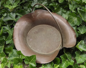 Arts and Crafts Vintage Copper Basket/ Handles Bowl Fruit Bowl