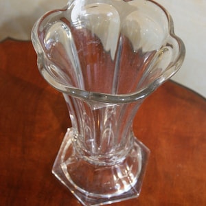 SUPER SALE Heisey Vase Ridgeleigh Trumpet Shape
