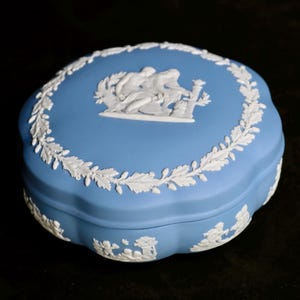 Blue Wedgwood trinket box With White Detail Wedgwood Jasperware