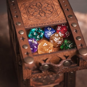MtG deck box for collectible card games, Commander, DnD spell cards, Lorcana, Onepiece, Pokémon, and other games. Dice and counter drawer. image 9