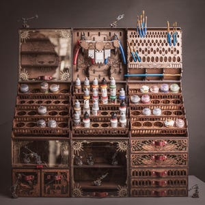 Master Paint Station. Modulaire verforganizer voor Citadel, Vallejo en Army Painter Paints. Grimdark Hobbystation. Miniatuur verfrekset.
