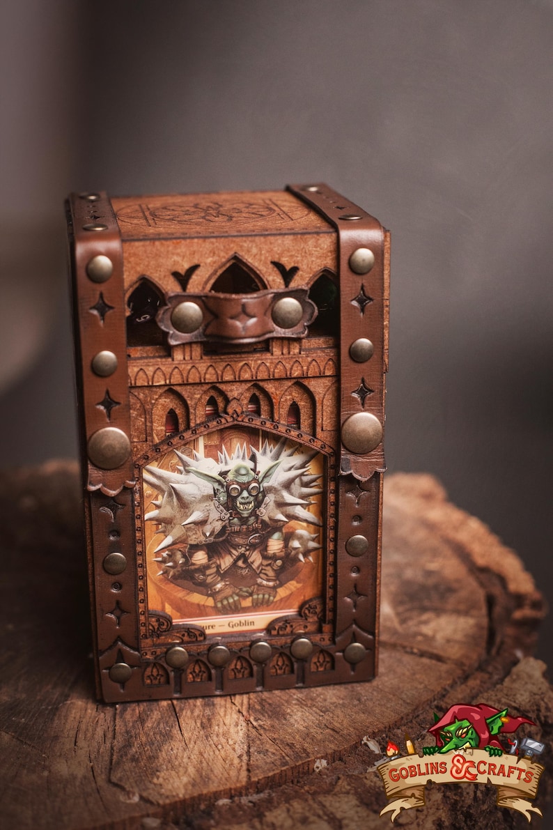 MtG deck box for collectible card games, Commander, DnD spell cards, Lorcana, Onepiece, Pokémon, and other games. Dice and counter drawer. Assembled