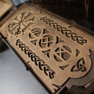 Vikingdoos voor opslag. Mdf Eco-vriendelijke desktop-organizer. Fantasie modulaire ladekasten.