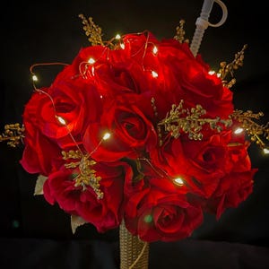 Light-Up Bridal Bouquet Flask: Bachelorette Party Drink Holder