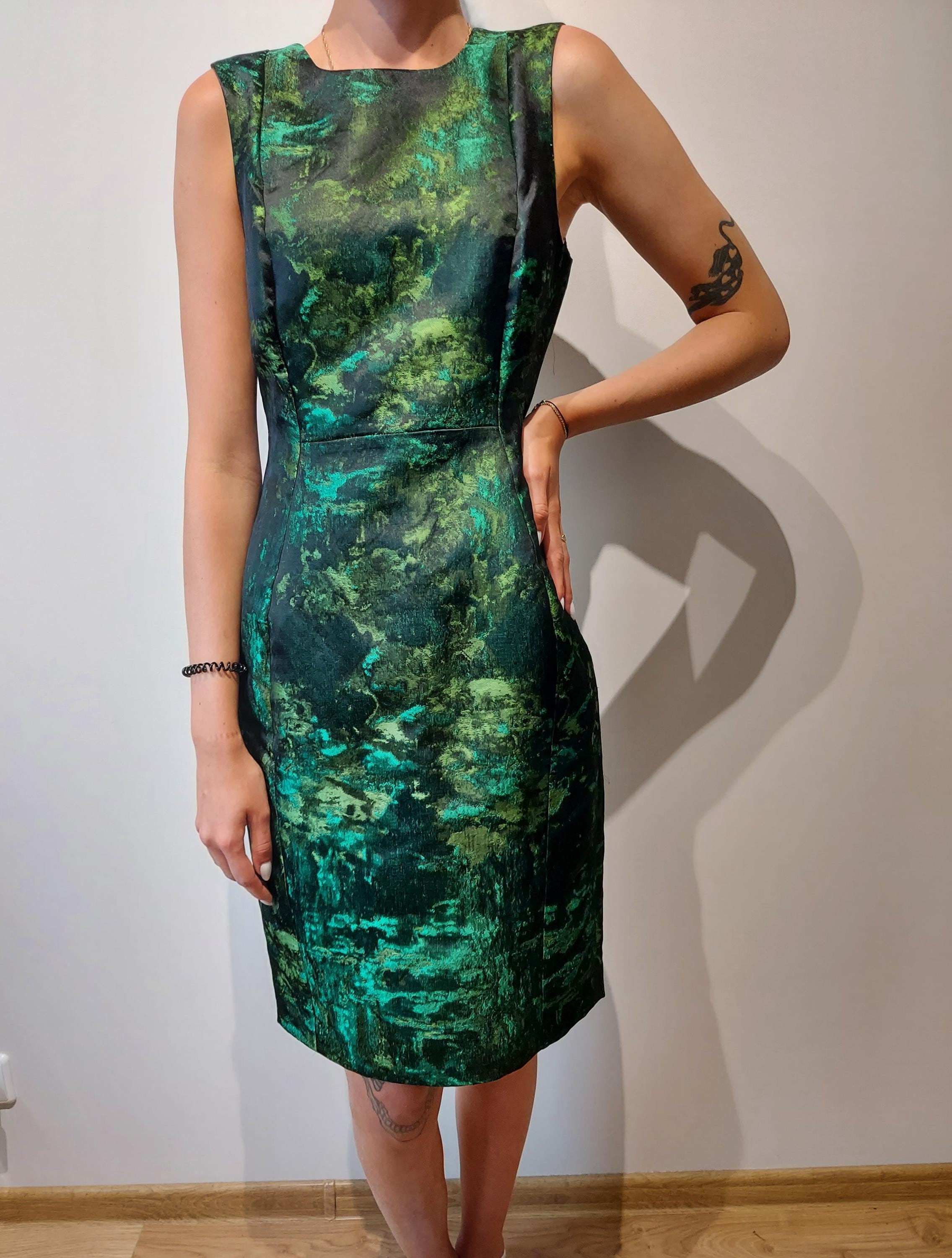 mint green calvin klein dress Calvin Klein Womens Jewel Neck Knee Length Midi Dress Green 2 at Amazon  Women's Clothing store