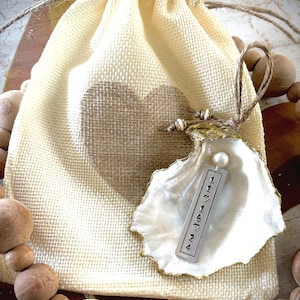 Anniversary Oyster Ornament