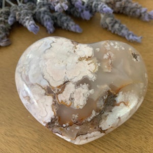 Flower agate heart / polished flower agate heart