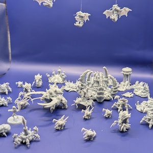 Zerg Miniature Base - Deluxe (42 PC set)