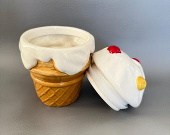 Ice Cream Cone Ceramic Cookie Jar Container New