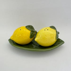 Lemon Ceramic Salt and Pepper Shakers With Tray New