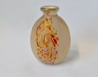 Beautiful Art Glass Iridescent Small Vase.