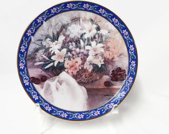 Vintage Limited Edition "LILIES" Lena Liu's Basket Bouquets Collection Decorative Plate.