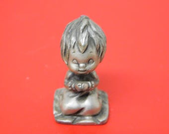 Vintage "Betsey's Prayer" Fine Pewter Figurine. 1975 Hallmark  Cards Inc. USA