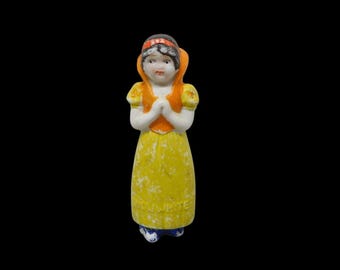 1930's SNOW WHITE Bisque  4 inches Figurine