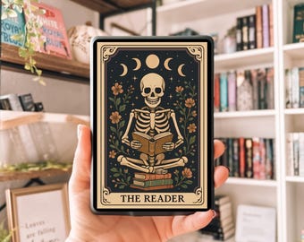 Druckbare The Reader Tarot Karte Kindle einfügen, Schädel Tarot Karte Hülle, Kindle Aufkleber, Kindle Dekor, Paperwhite Hülle Cover