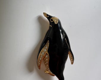 Broche vintage de pingüino con logotipo de cisne de Swarovski firmado