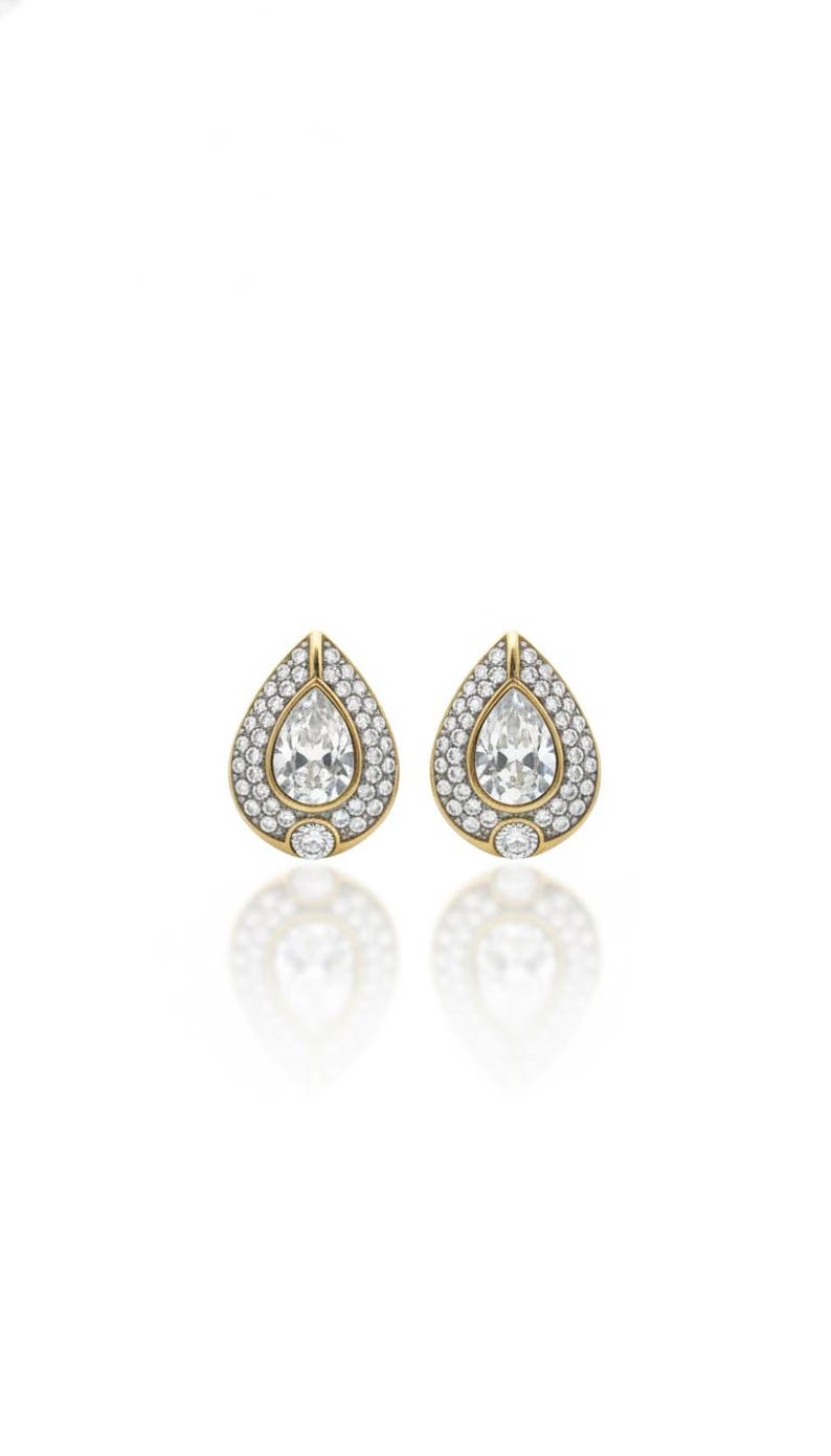 LES BERNARD Signed Vintage 1980s Pear Teardrop Pavé Rhinestone Gold Tone Clip-On Earrings — Retro Crystal Statement image 1