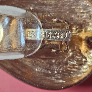 LES BERNARD Signed Vintage 1980s Pear Teardrop Pavé Rhinestone Gold Tone Clip-On Earrings — Retro Crystal Statement image 4