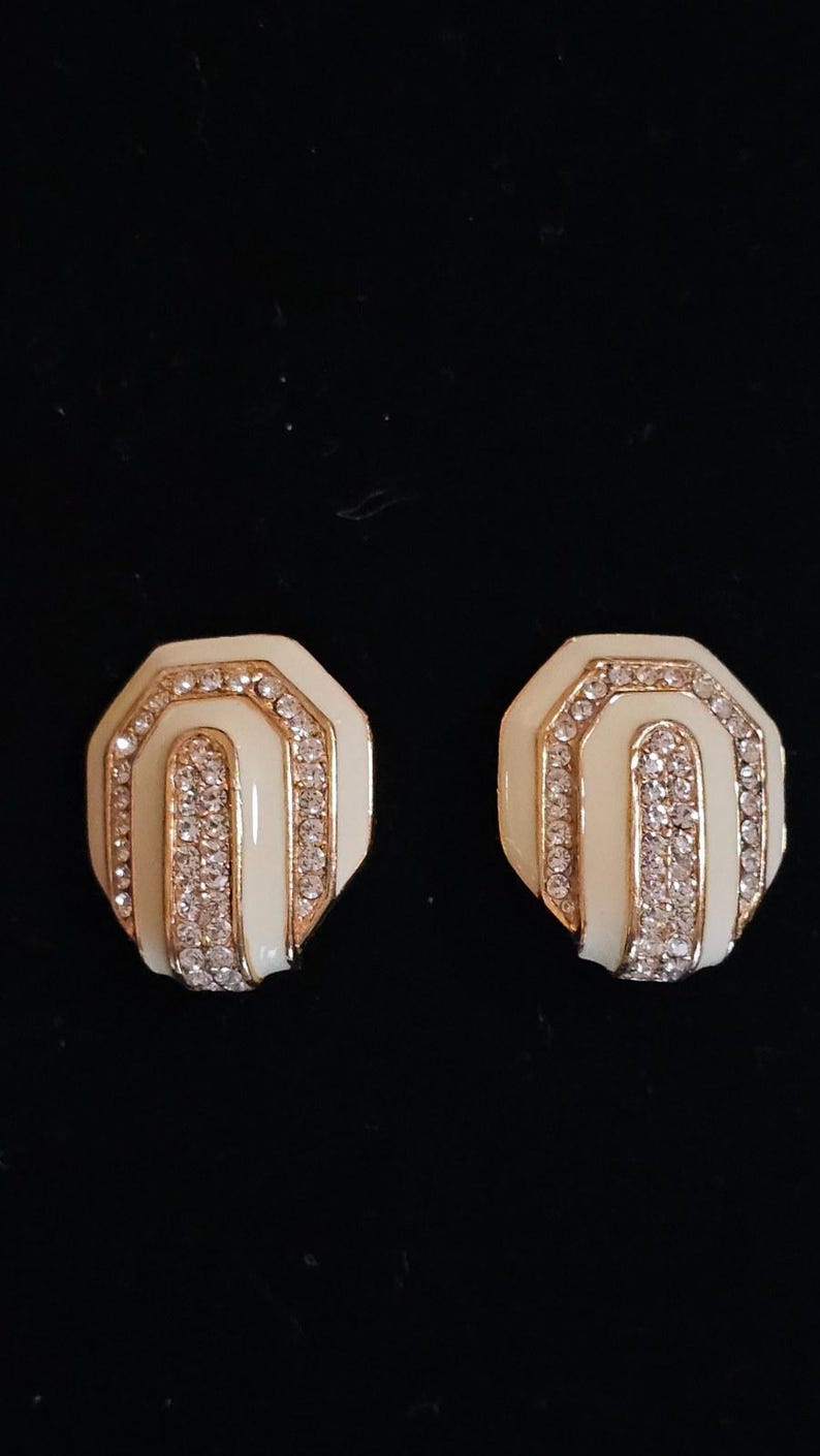 Vintage CINER Signed Cream Enamel & Pavé Crystal Clip-On Earrings | Art Deco Revival | Gold Tone | 1980s Costume Jewelry image 5
