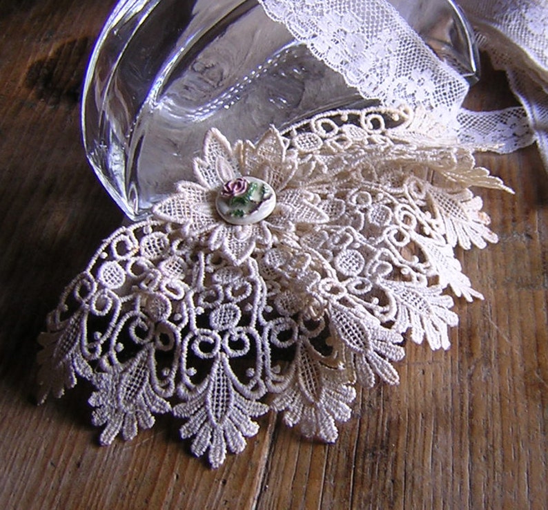 Cream Ecru Vintage Needlepoint Lace Button Collar Flounce Etsy