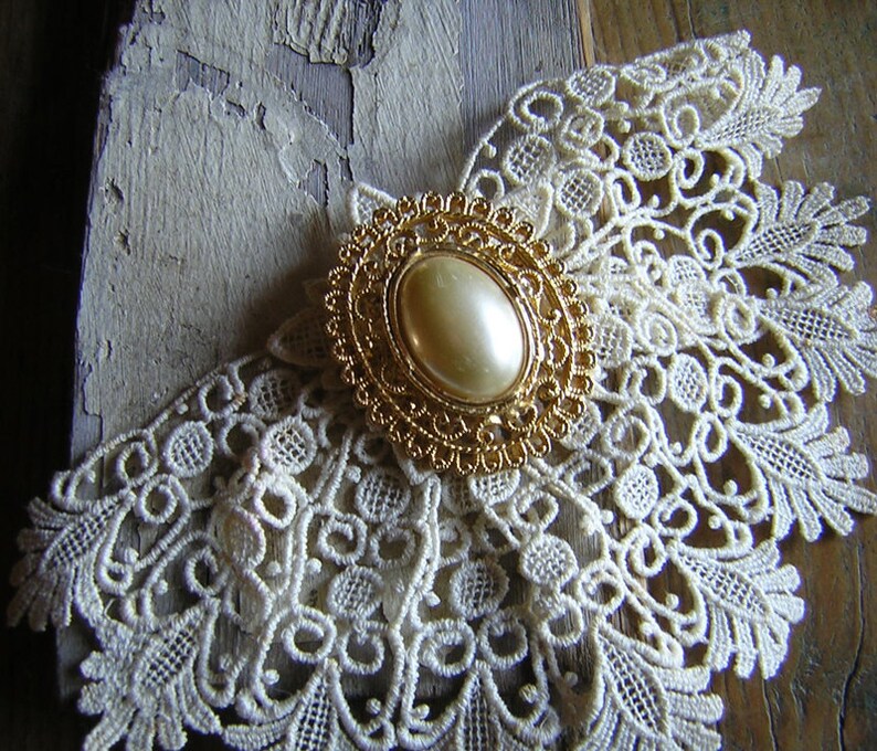 Cream Ecru Vintage Needlepoint Lace Button Collar Flounce Etsy