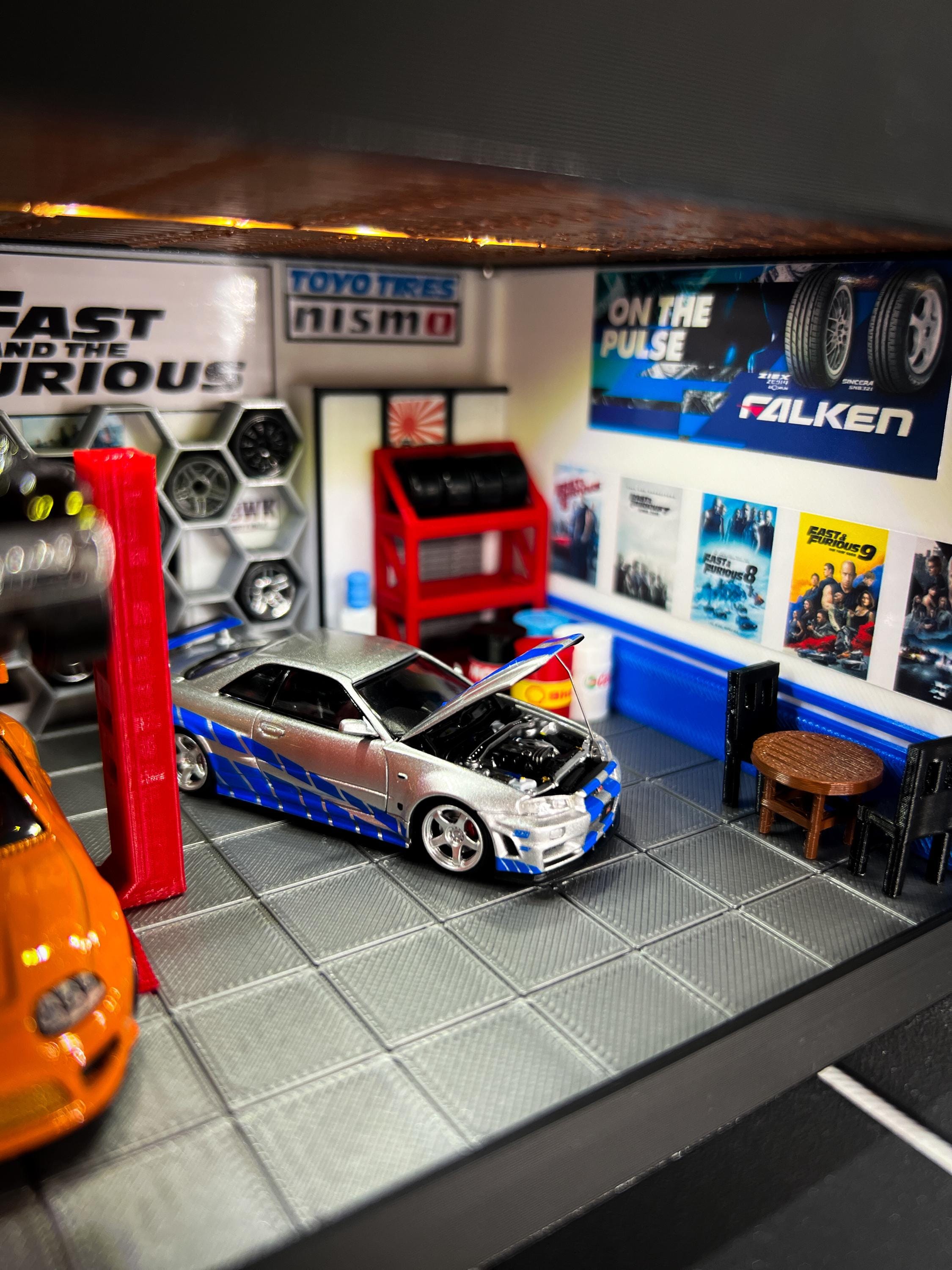 1/64 Scale Lighted Fast & Furious Themed Garage Diorama