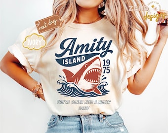 Comfort Colors® ジョーズ アミティ・アイランド 1975 ユニセックスTシャツ、映画にインスパイアされたギフト、映画ファンのためのTシャツ、レトロなサマーシャツ、ヴィンテージビーチTシャツ、ギフト